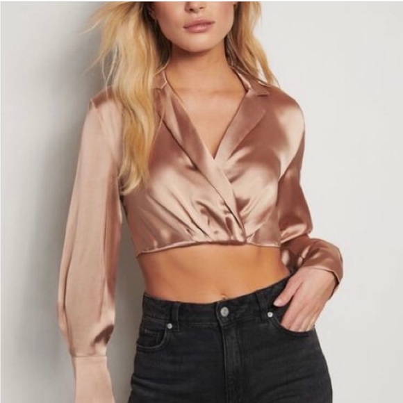 Cropped Satin Blouse - Picture 2 of 2